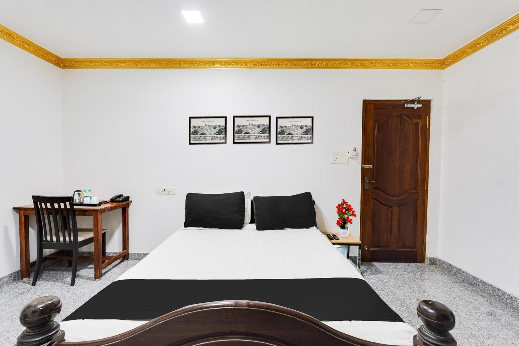 Super Hotel O White Town Formerly Seascape Residency Puduččéri Exteriér fotografie